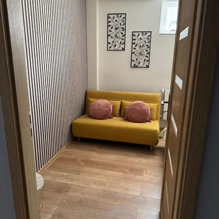 Dawna Mleczarnia Apartamenty Familijny Nowa Ruda Esterno foto