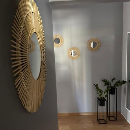 Dawna Mleczarnia Apartamenty Familijny Nowa Ruda Esterno foto
