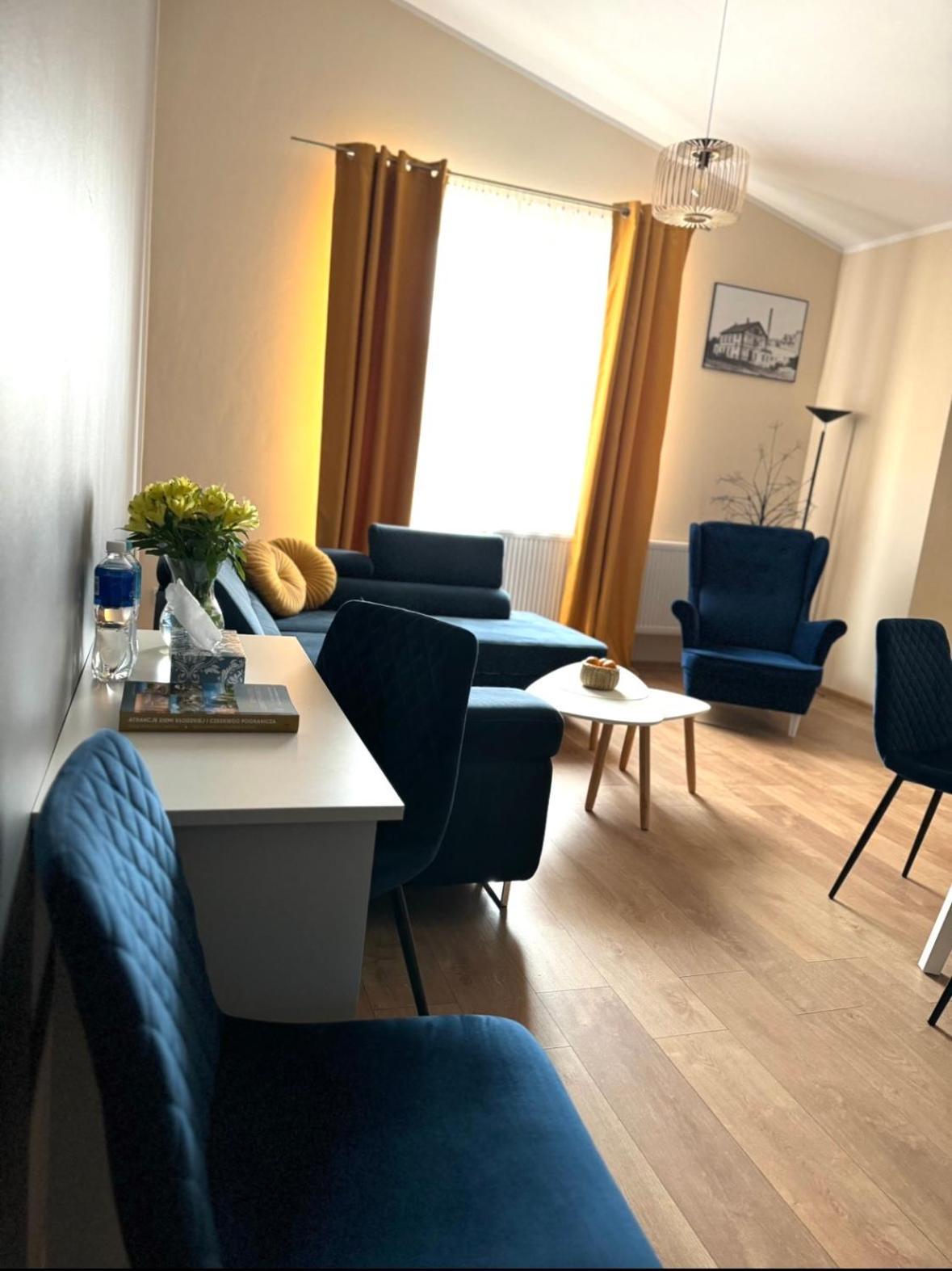 Dawna Mleczarnia Apartamenty Familijny Nowa Ruda Esterno foto