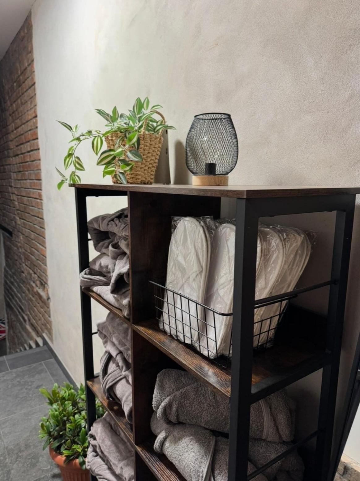 Dawna Mleczarnia Apartamenty Familijny Nowa Ruda Esterno foto